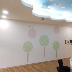 玖陽視覺 教室牆面美化 大圖輸出 貼圖施工